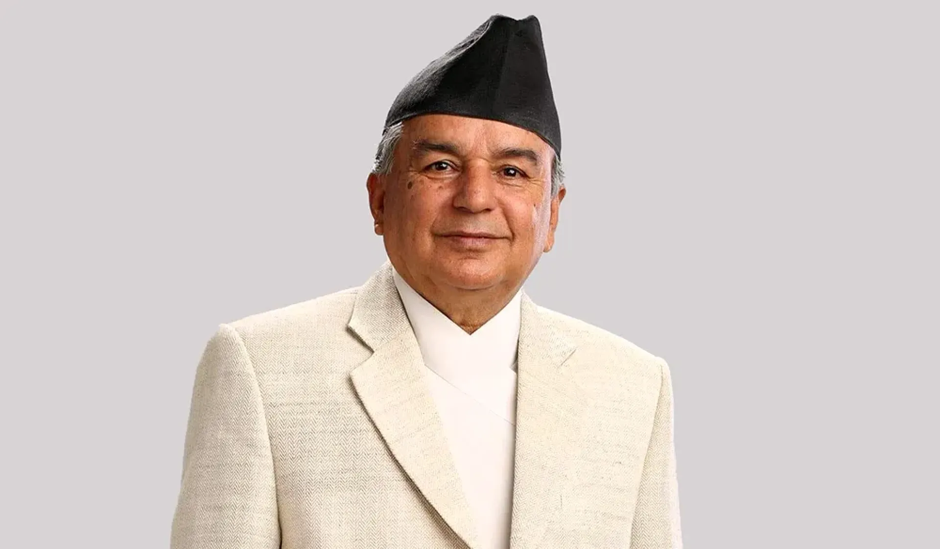 प्रजातन्त्र दिवसले जनता नै राज्य शक्तिको सम्पूर्ण स्रोत हुन् भन्ने मान्यतालाई स्थापित गरेको छ: राष्ट्रपति पौडेल